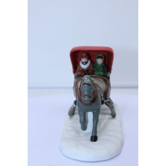 Dept 56 Heritage Village - One Horse Open Sleigh - Picture 3 of 6